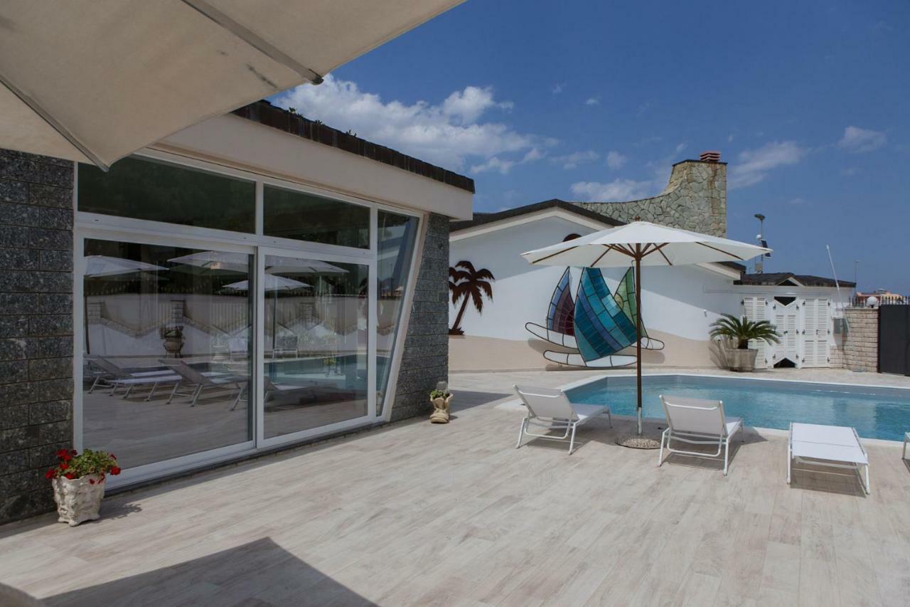 Vdl Luxury Villa Floridia Kültér fotó